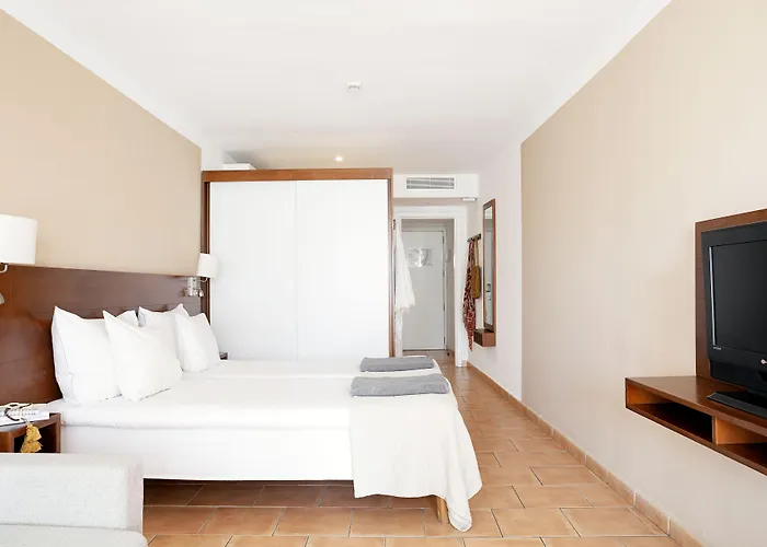 Sunprime Atlantic View Suite & Spa